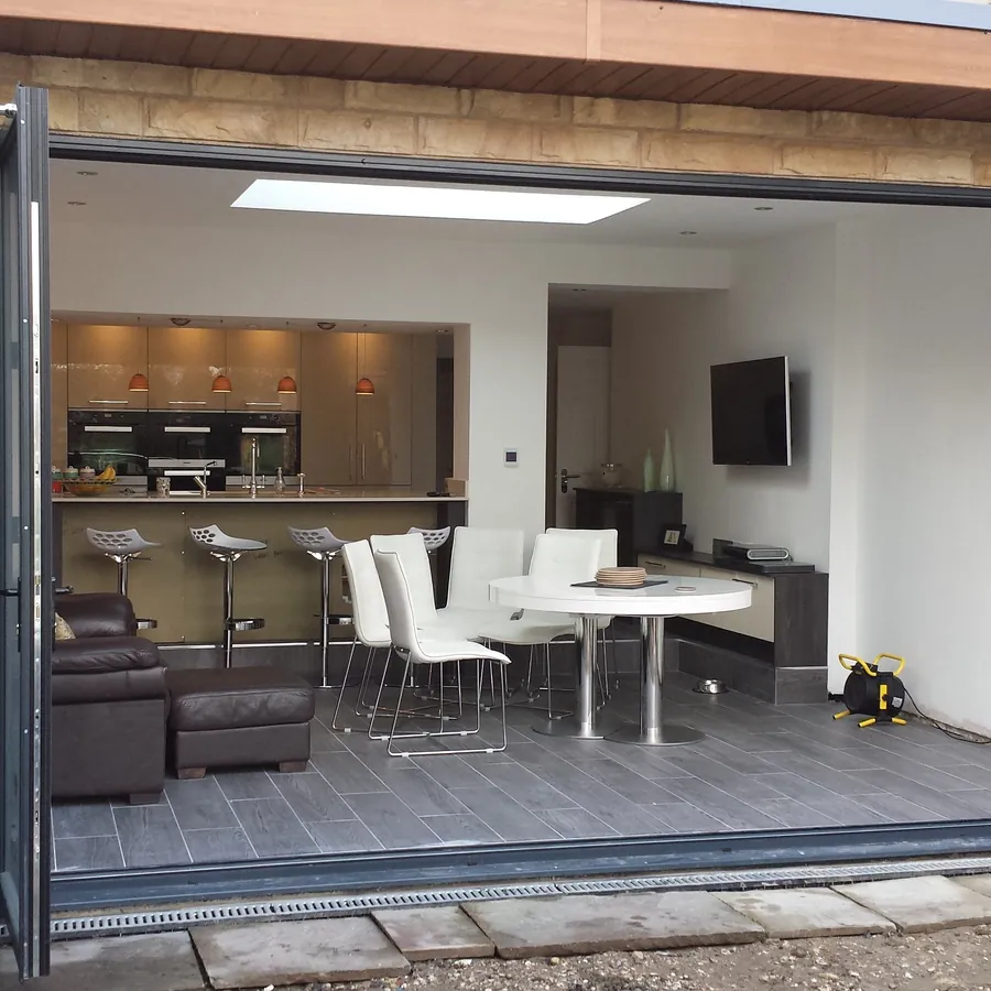Bifold Islington